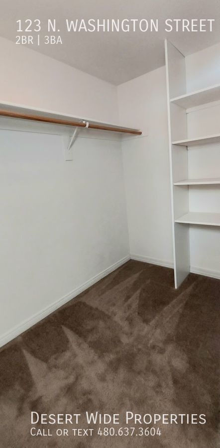 Building Photo - 123 N Washington St