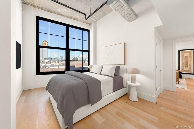 Building Photo - 475 Kent Ave