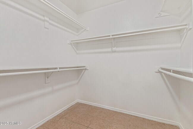 Building Photo - 15213 N 55th Way