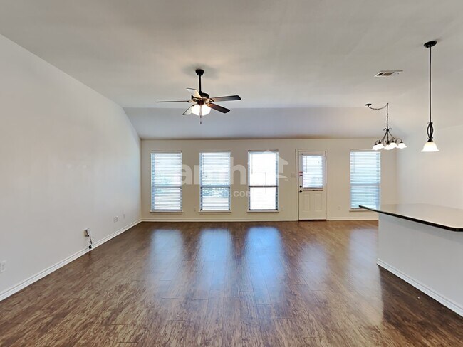 Building Photo - 1316 Rosedale Springs Ln