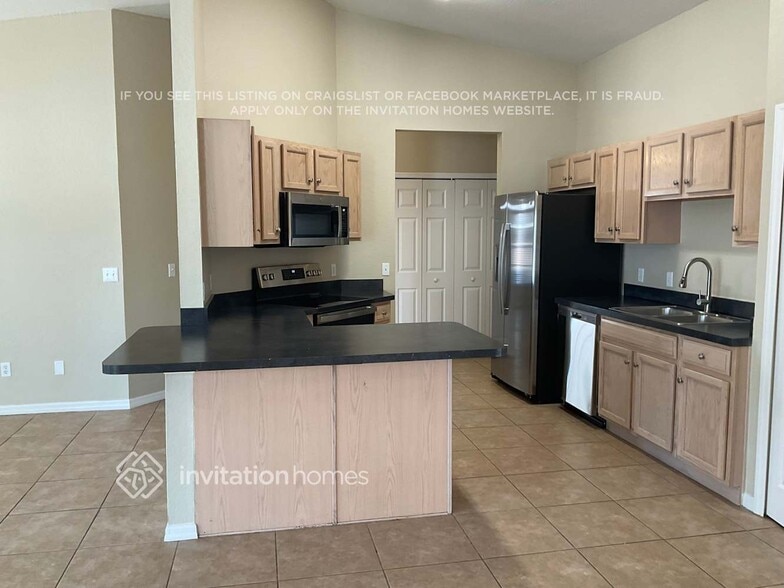 Building Photo - 7915 Grand Pines Blvd