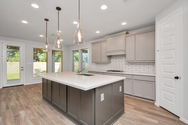 Building Photo - 5838 Turquoise Hl