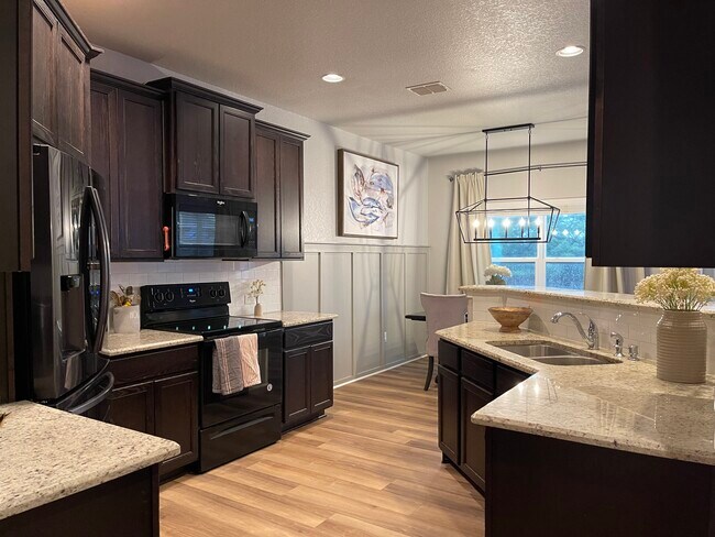 Building Photo - 1307 Oriole Ct