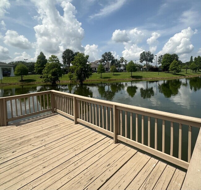 Building Photo - Available for July move-in!