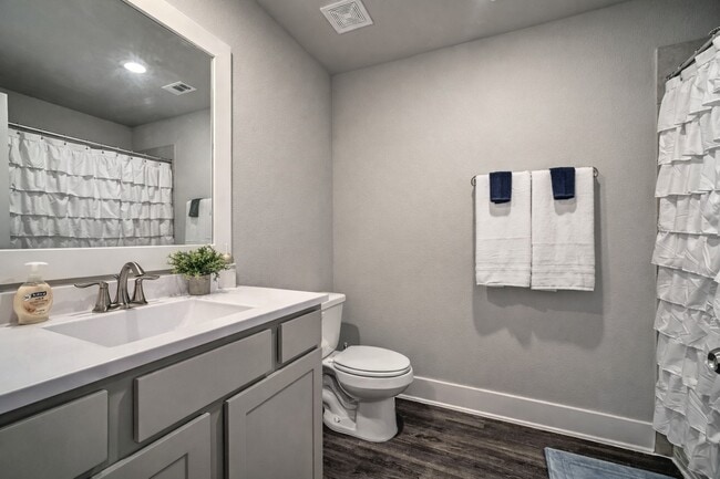 Building Photo - 11334 Burning Tree Dr