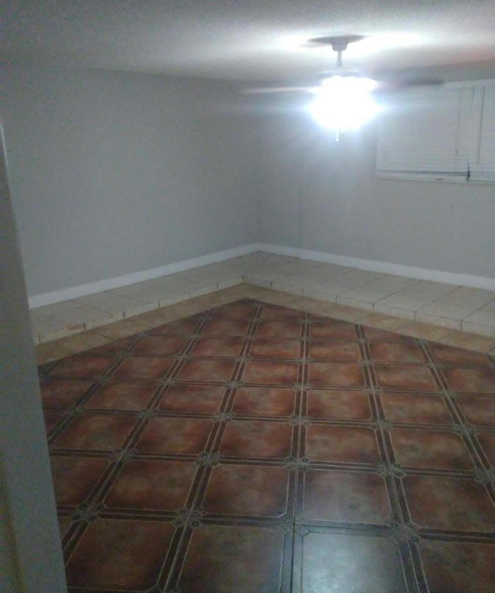 Family room or man cave - 926 30th St NW