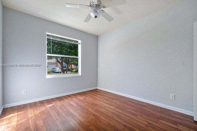 Building Photo - 2437 S Coral Trace Cir