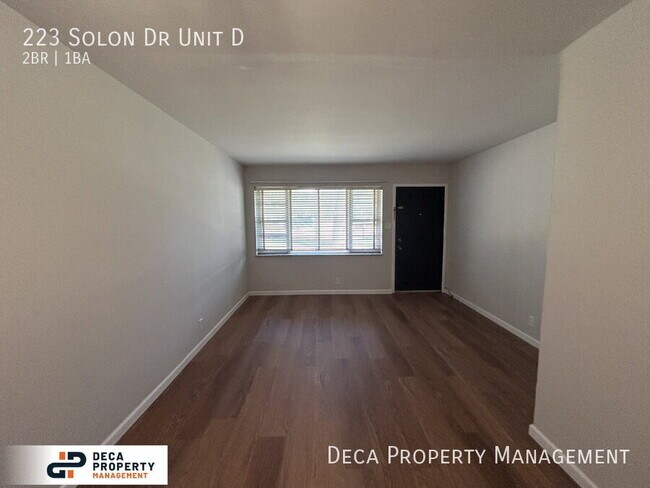 Building Photo - 223 Solon Dr