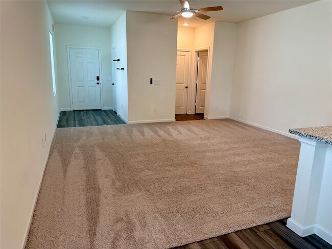 Building Photo - 31238 Williams Lndg St