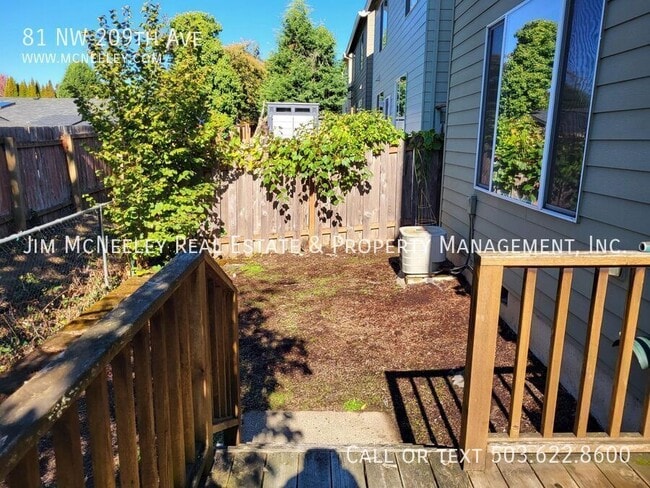 Building Photo - 81 NW 209th Ave