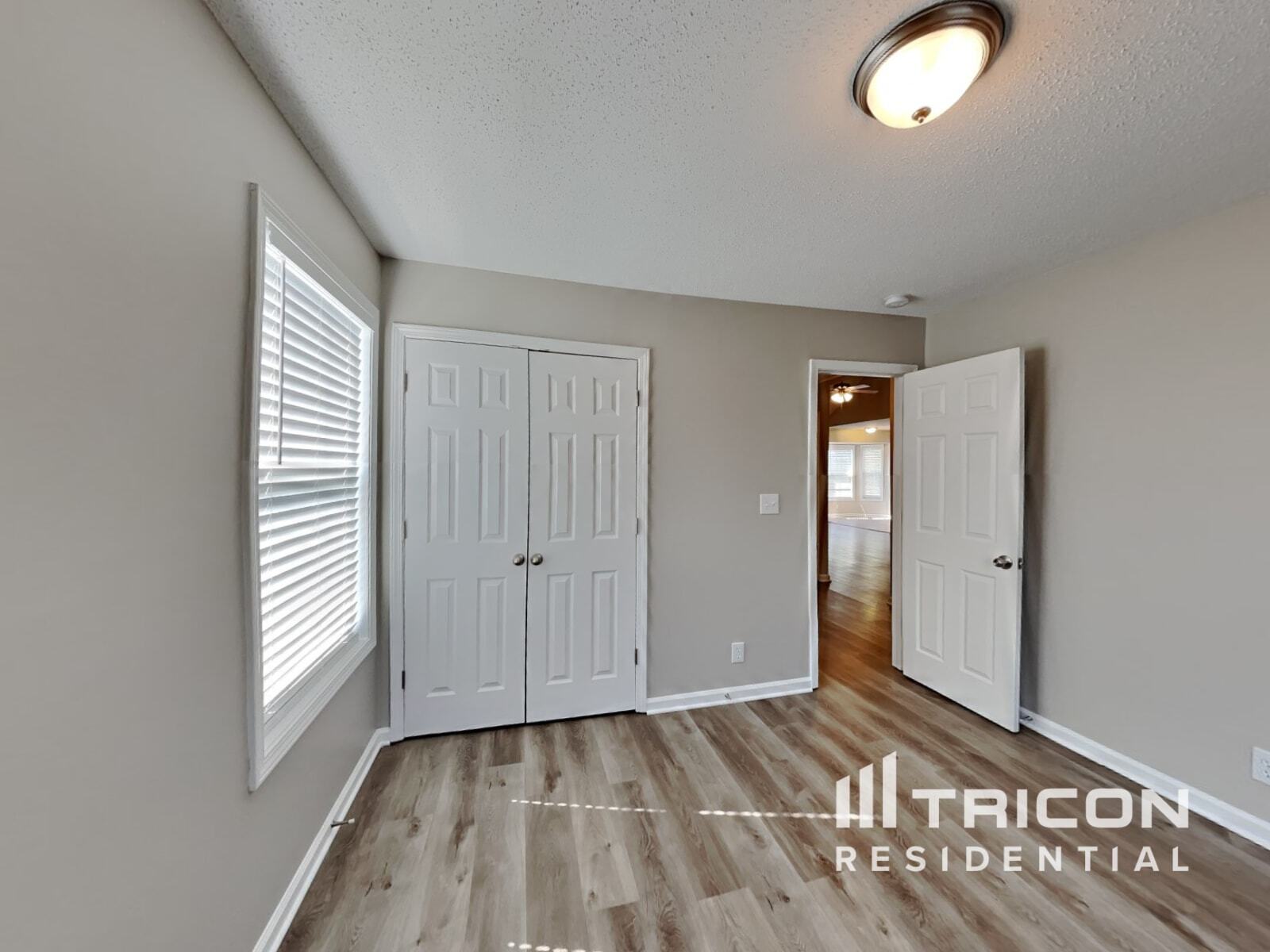 Building Photo - 2432 Egret Dr