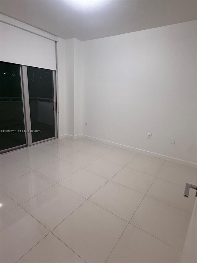 Building Photo - 7825 NW 107th Ave