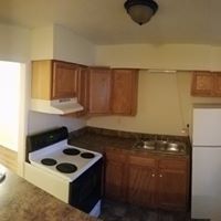 Kitchen - 211 Michigan Ave