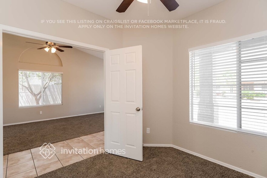 Building Photo - 1763 E Constitution Dr