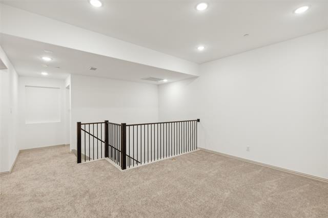 Building Photo - 7135 Buchanan Dr