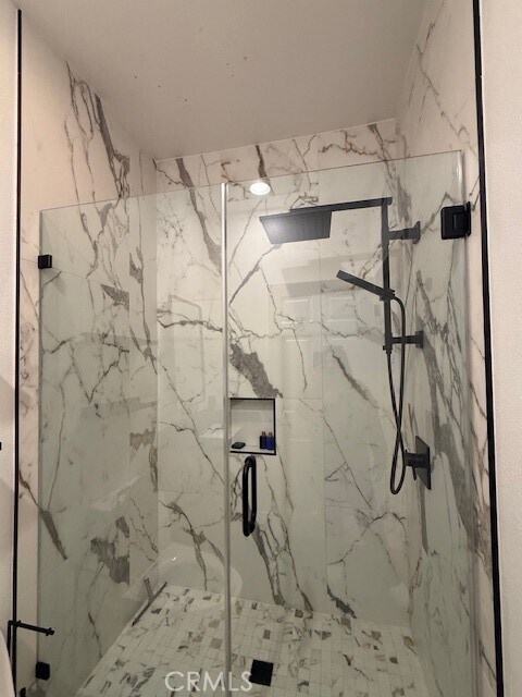 Building Photo - 12011 Goshen Ave