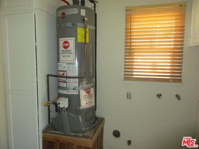 Building Photo - 5108 Valley Ridge Ave