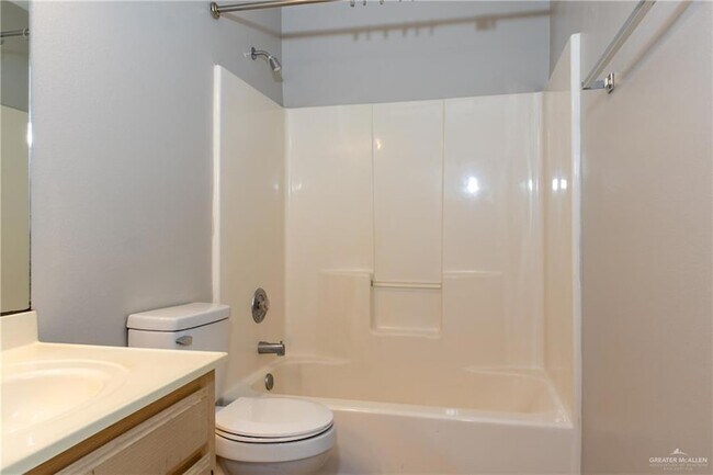 Building Photo - 1511 Nassau St