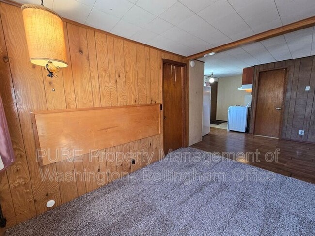 Building Photo - 7394 Birch Bay Dr