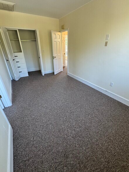 Bedroom 2 - 203 Lawrence Ave