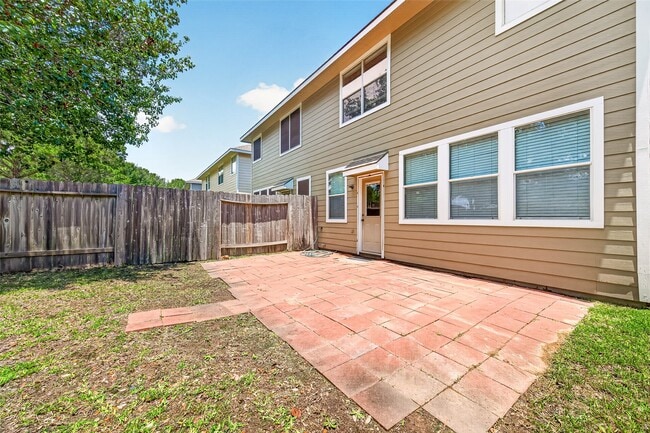Building Photo - 5626 Claybeck Ln