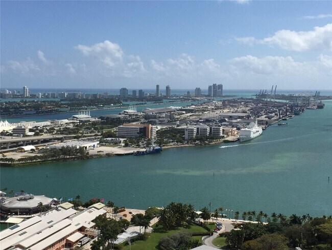 Building Photo - 244 Biscayne Blvd