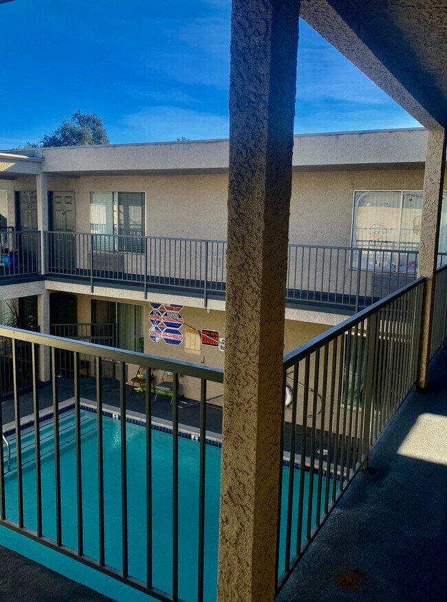 6810 Foothill Blvd 6810 Foothill Blvd Tujunga CA 91042 Apartment Finder