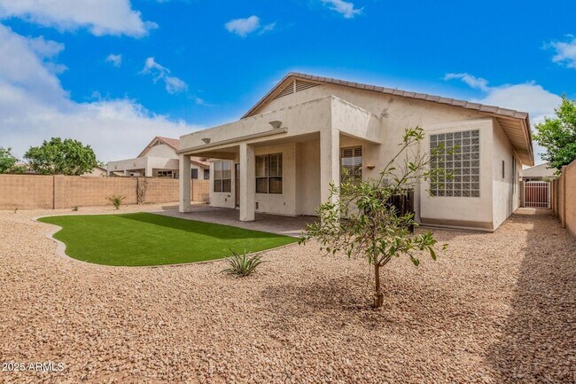 Building Photo - 6516 W Matilda Ln