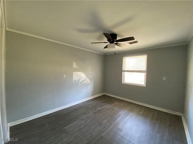 Building Photo - 1539 Piney Rd