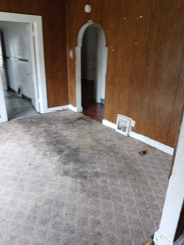 Building Photo - 4931 Plover Ave