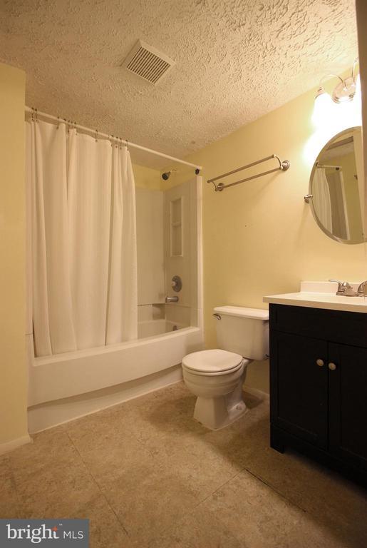 Building Photo - 12111 Purple Sage Ct