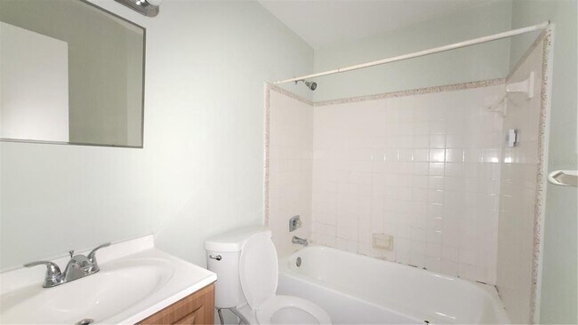 Building Photo - 7119 SW 45th Pl