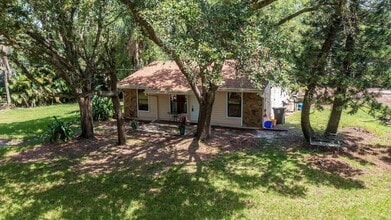 Building Photo - 11735 150th Ct N