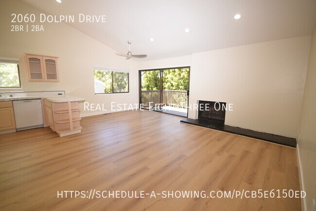 Building Photo - 2060 Dolpin Drive-