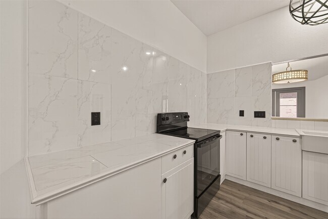 Building Photo - 3517 Denio Dr