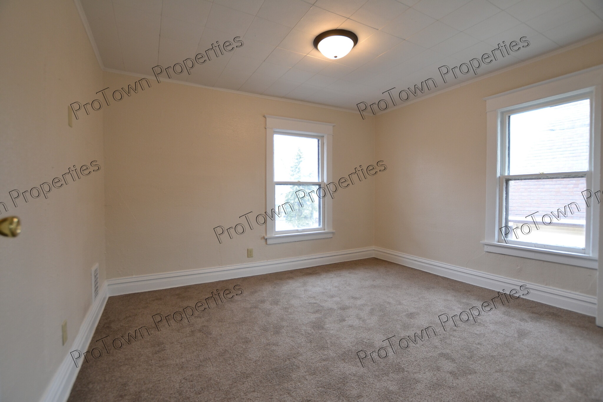 Building Photo - 508 2nd Ave