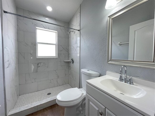 Building Photo - 2505 W Aileen St