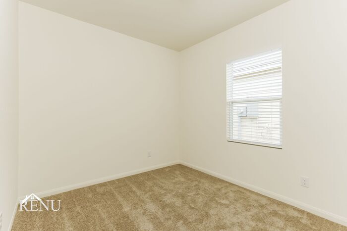 Building Photo - 5010 Firefly Hls