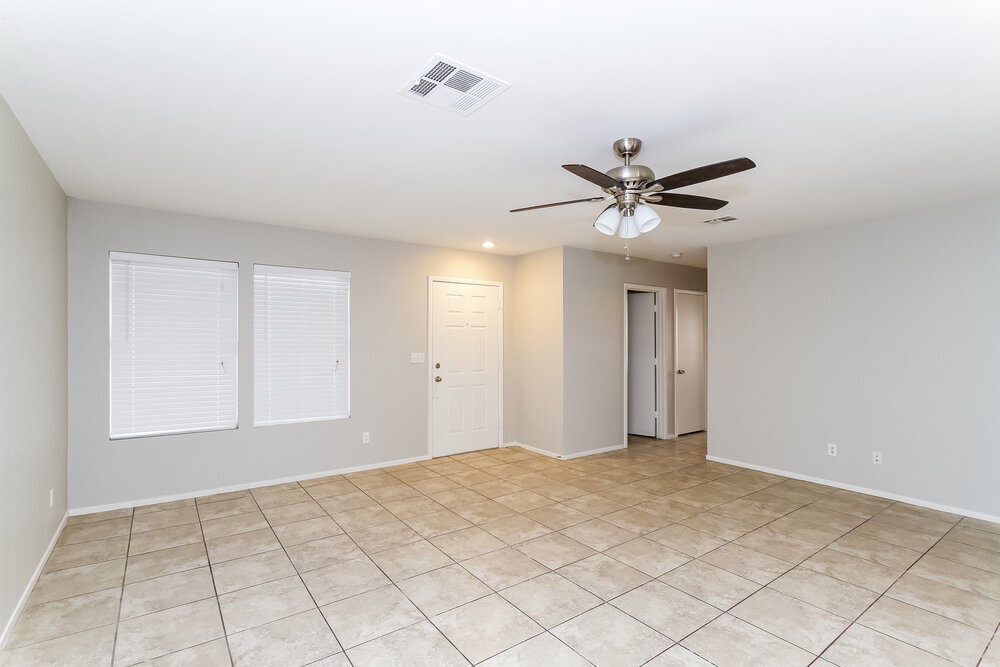 Building Photo - 1024 Sky Forest Dr