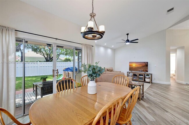 Building Photo - 396 Bedford Ave