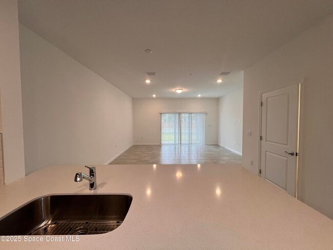 Building Photo - 5129 Inspire Ln