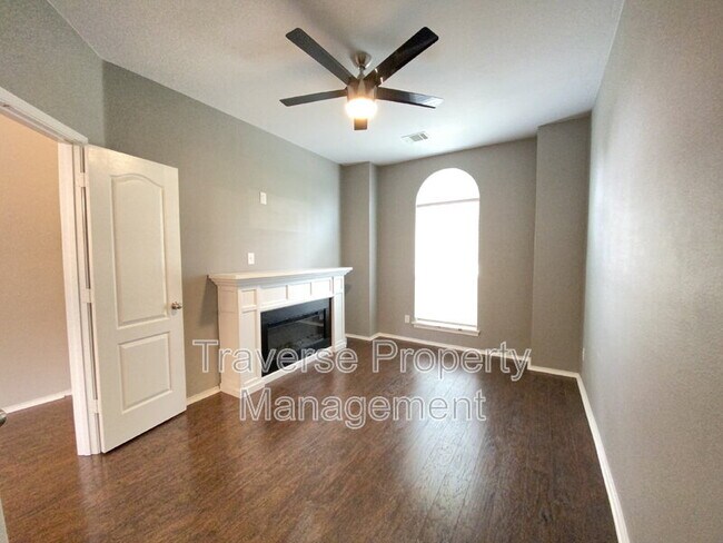Building Photo - 7404 Gairlock Dr