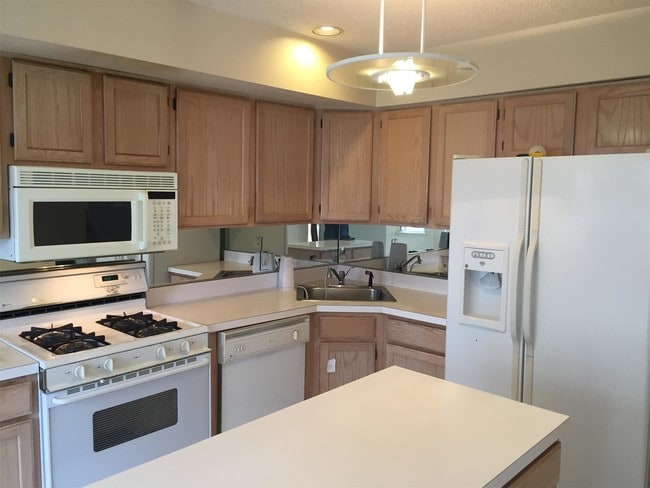 Building Photo - 232 Nebula Rd