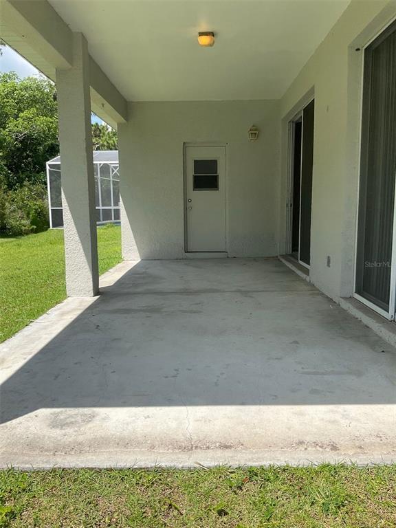 Building Photo - 1318 Lake Biscayne Way