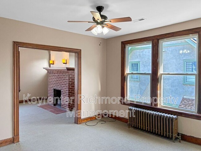 Building Photo - 2806 Hawthorne Ave