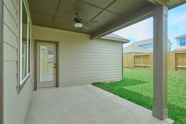 Building Photo - 21554 Bluebonnet Bay Dr