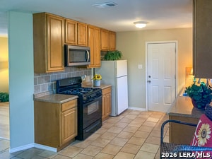 Building Photo - 4535 Lyceum Dr