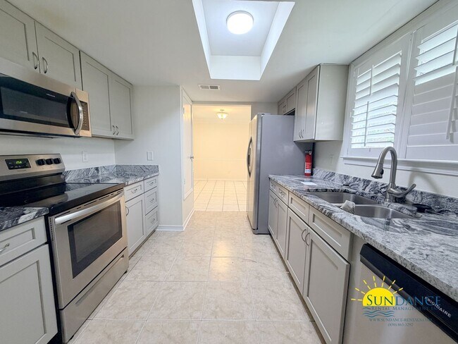 Building Photo - Beautifully Maintained Home with Modern Upgrades & Smart Features!