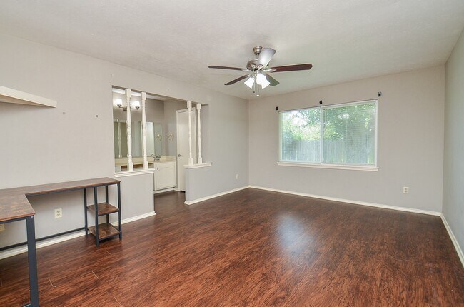 Building Photo - 13734 Sablegrove Ln