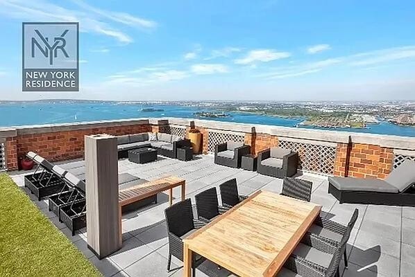 Building Photo - 20 West St